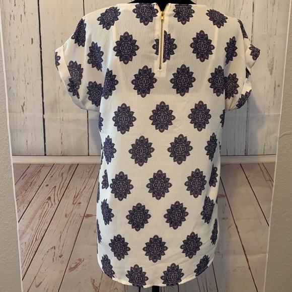 Pink Republic top - Picture 2 of 2